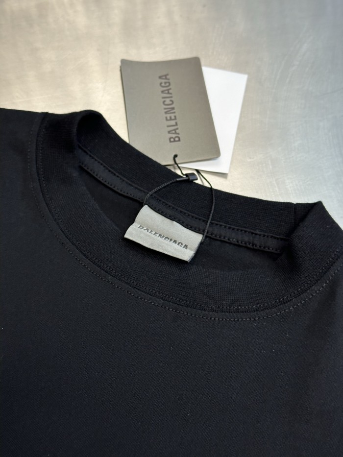 BALENCIAGA LADY IN SHADES Tee FZTX5814