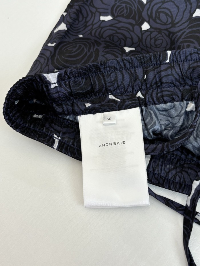 GIVENCHY shorts FZKZ1790