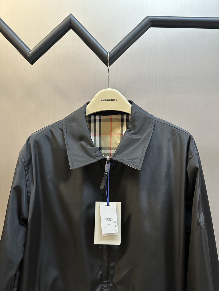 Burberry Reversible Check Jacket FZJK2446