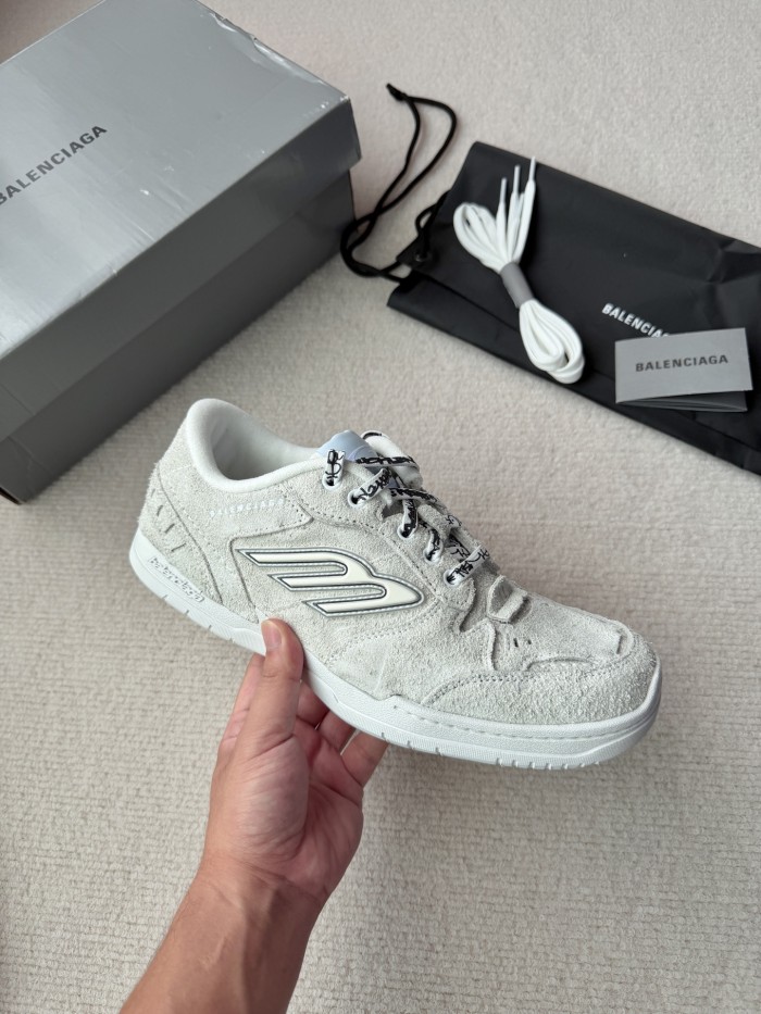 Balenciaga HAMPTONS WORN-OUT Sneaker shoes FZXZ284