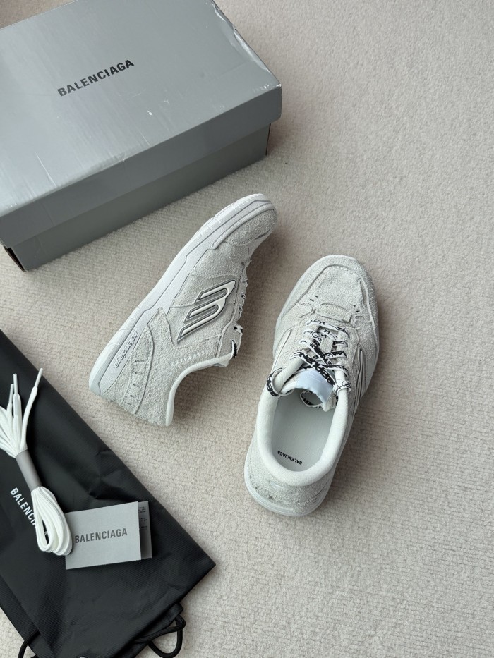 Balenciaga HAMPTONS WORN-OUT Sneaker shoes FZXZ284