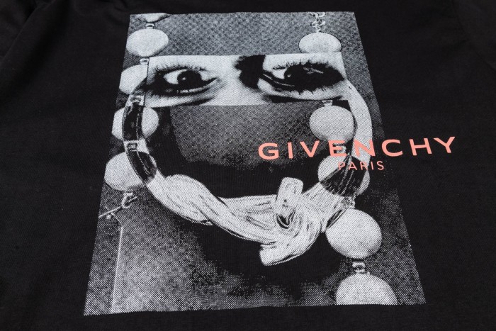 Givenchy Sarah Burton Tee FZTX5831