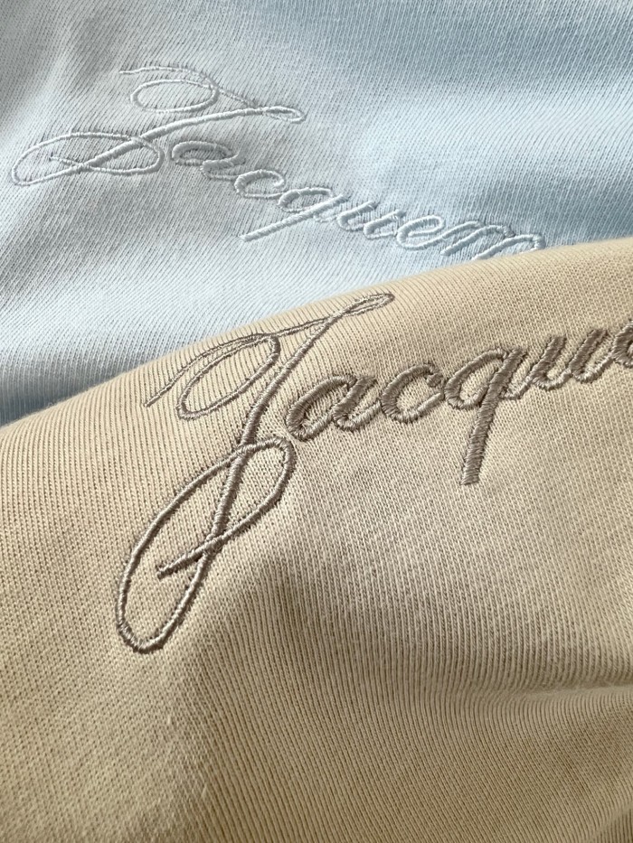 Jacquemus T-shirt FZTX5846