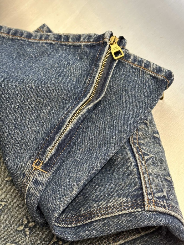 LV MONOGRAM Denim Carpenter Pants Jeans FZKZ1794