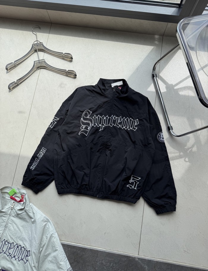 SUPREME SS25 WEEK12 Old English Track JACKET FZJK1916