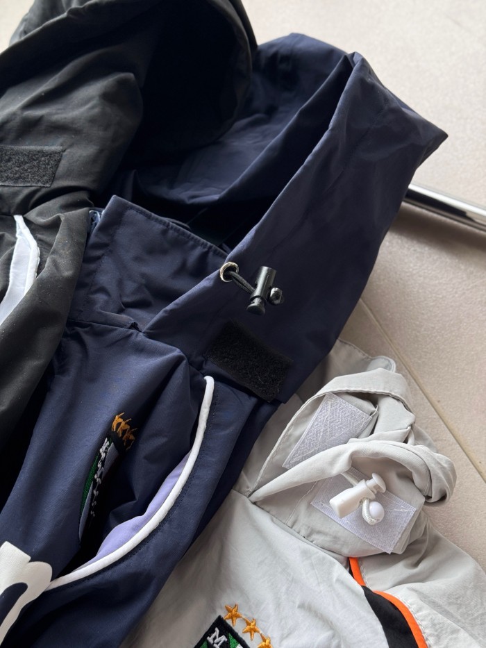 SUPREME X UMBRO WEEK12 TRACK JACKET FZJK2449
