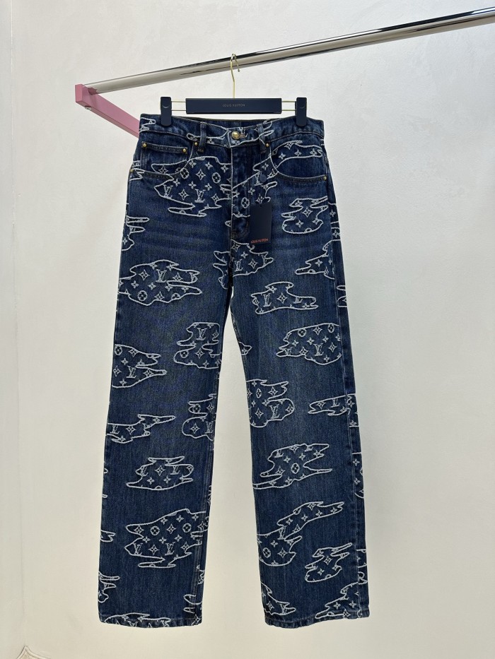 LV Monogram Clouds Jeans FZKZ1644
