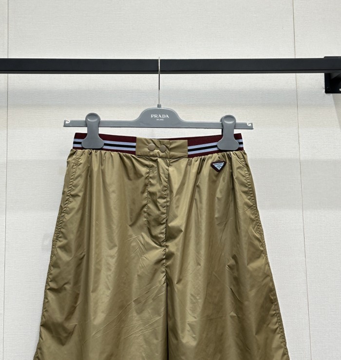 Prada Shorts FZKZ1771