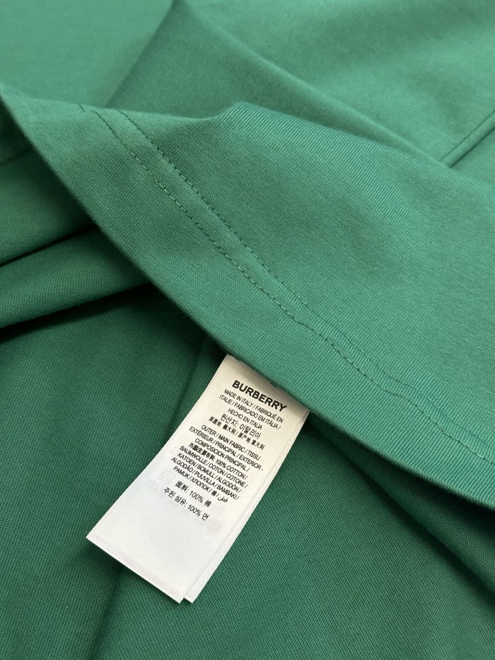 Burberry Cotton T-shirt FZTX5919