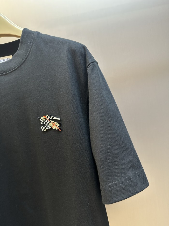 Burberry Cotton T-shirt FZTX5919