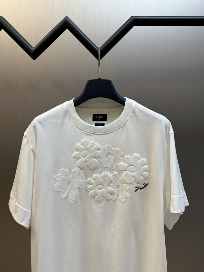 Fendi Sunny Side Flowers Tee FZTX5916
