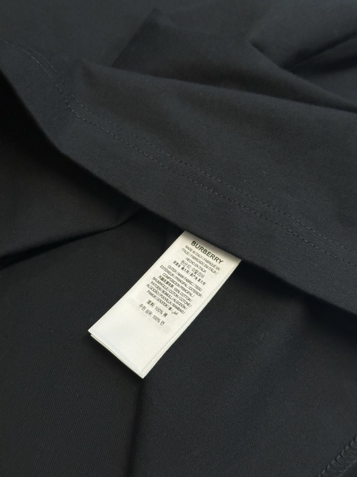 Burberry Cotton T-shirt FZTX5919