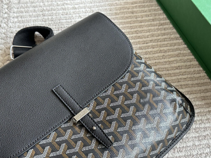 GOYARD Coursier Shoulder Bag FZBB203