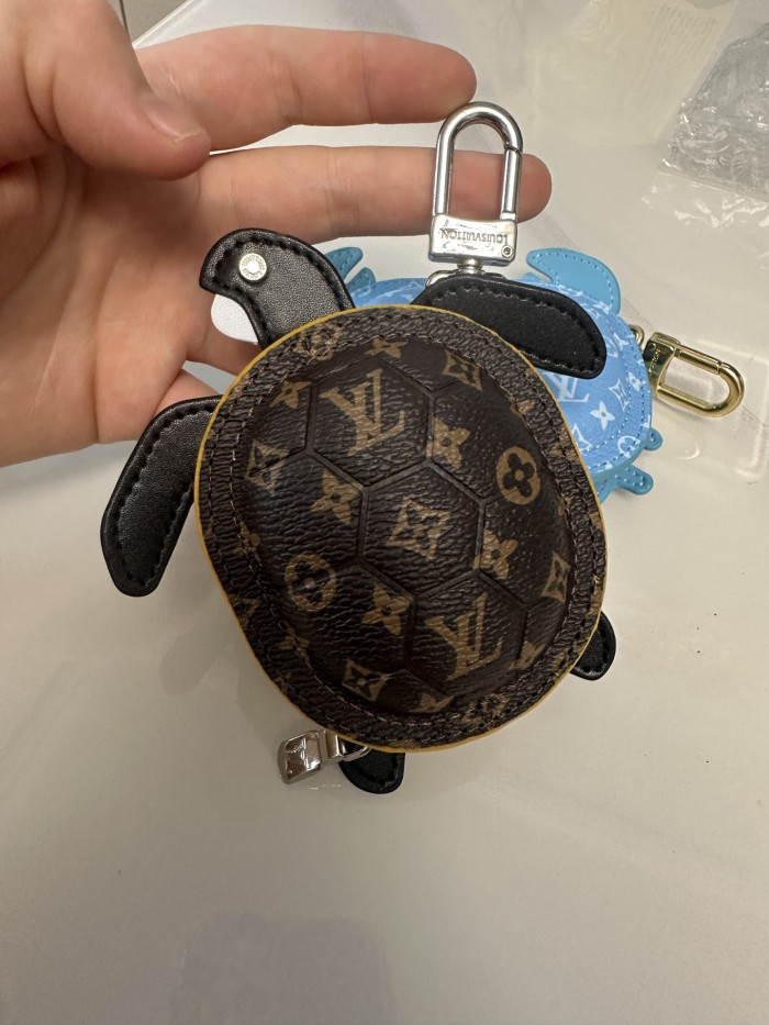 LV TURTLE POUCH Bag Charm Headphone bag FZPJ138
