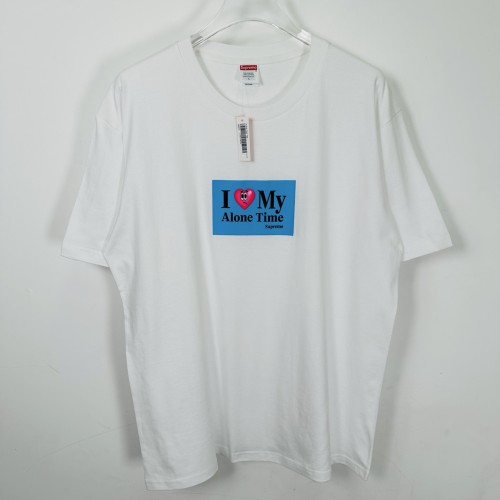 SUPREME SS26 ALONE TIME TEE FZTX5952