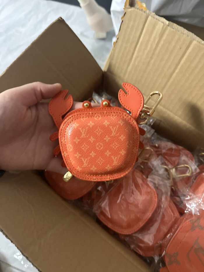LV CRAB Bag Charm Headphone bag FZPJ137