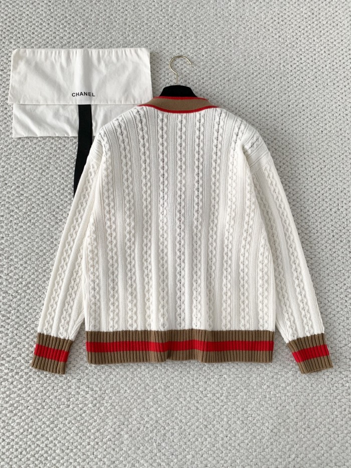 Chanel Cardigan FZMY825