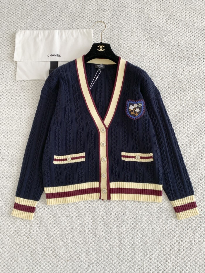 Chanel Cardigan FZMY825