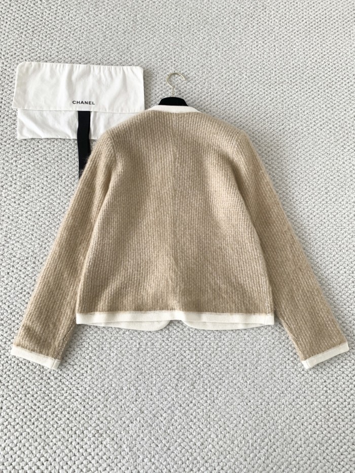 Chanel Cardigan FZMY826