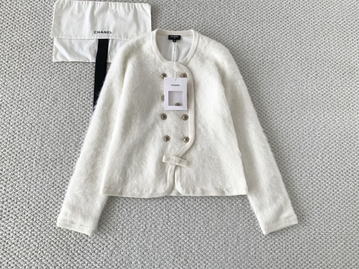 Chanel Cardigan FZMY826