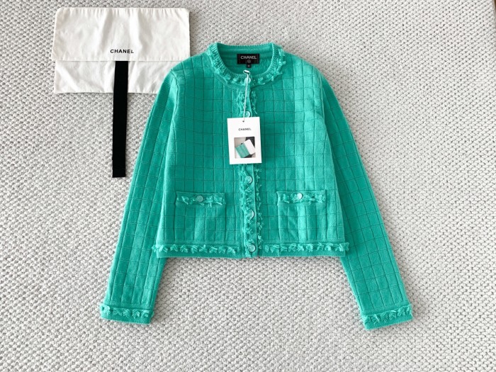 Chanel 26P Wool Cardigan FZMY830