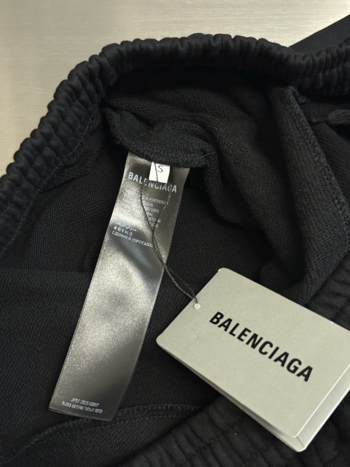BALENCIAGA 520 STICKERS Shorts FZKZ1836