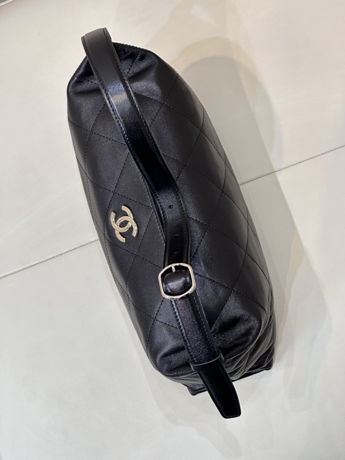 Chanel 26P Hobo Bag FZBB218