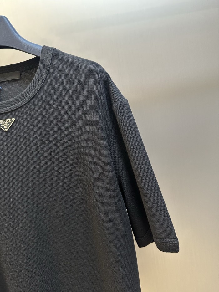 Prada Tee FZTX5882