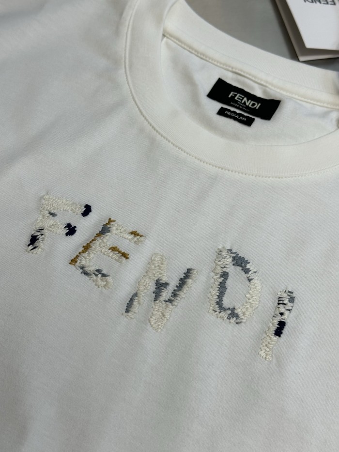 Fendi Tee FZTX5987