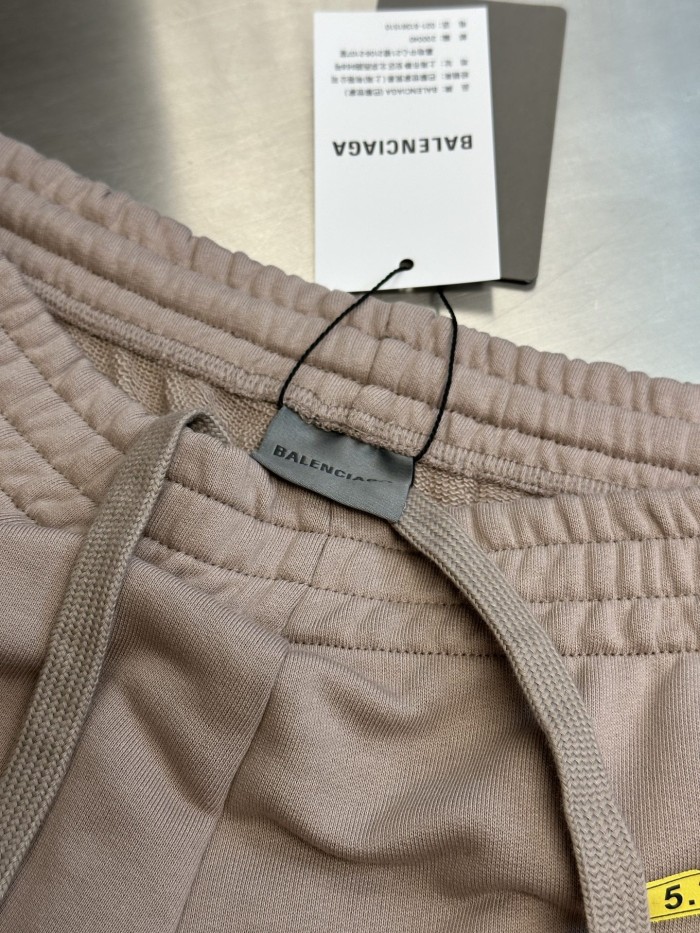 BALENCIAGA 520 STICKERS Shorts FZKZ1840