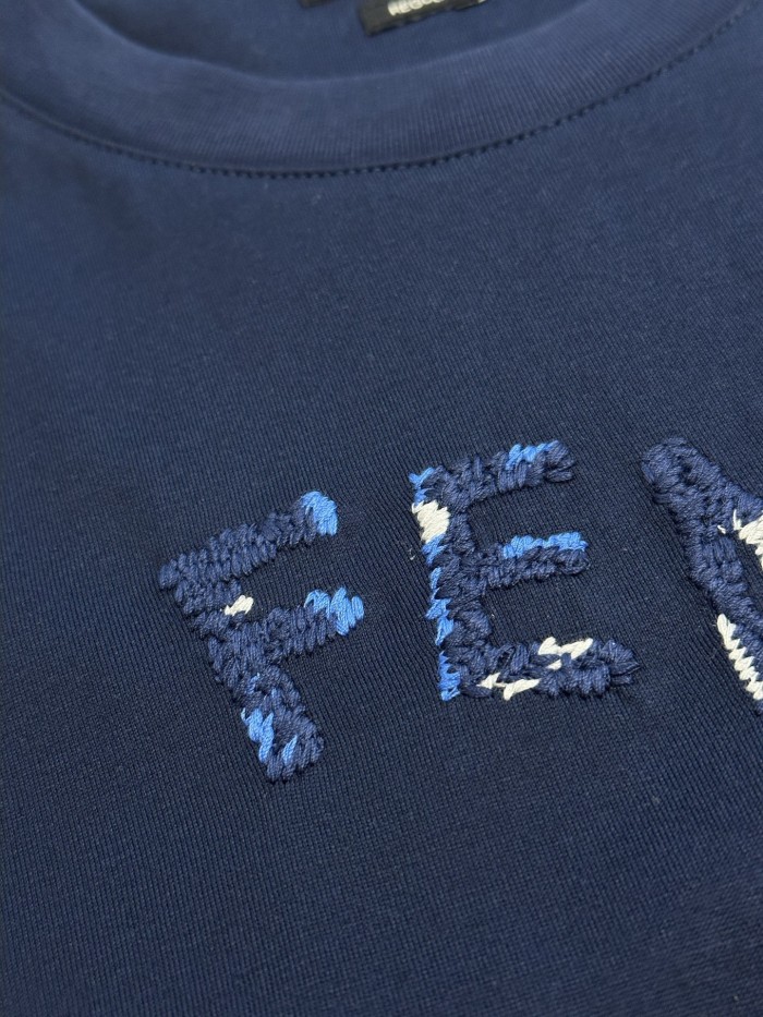 Fendi Tee FZTX5987