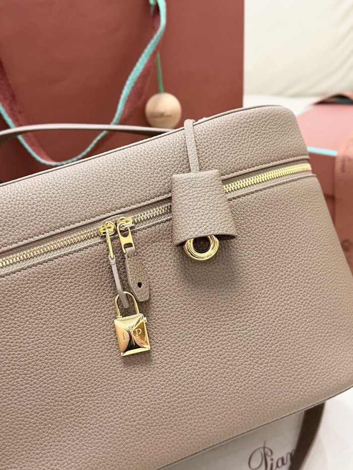 Loro Piana Extra Vanity Case L30 Handbag FZBB225