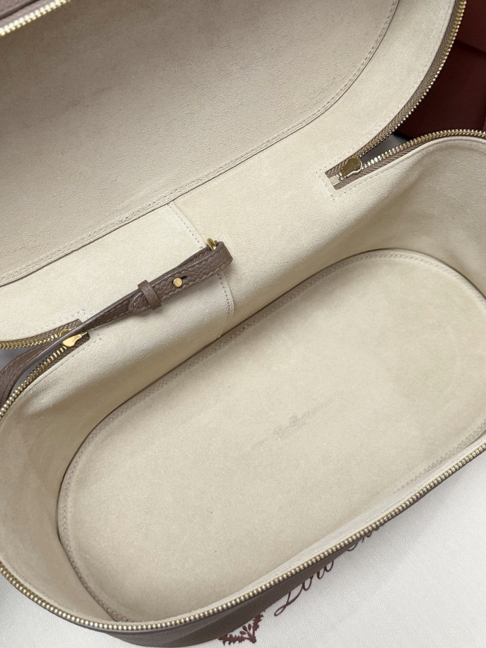 Loro Piana Extra Vanity Case L30 Handbag FZBB225