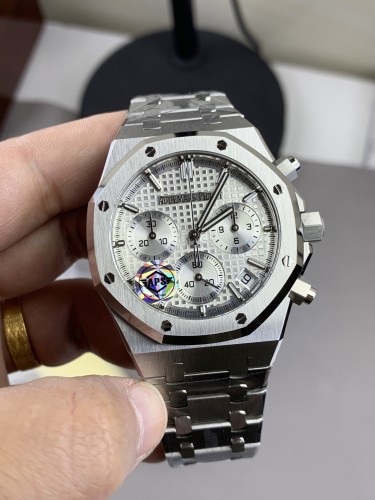 Audemars Piguet ROYAL OAK 26240 Watch FZSB031