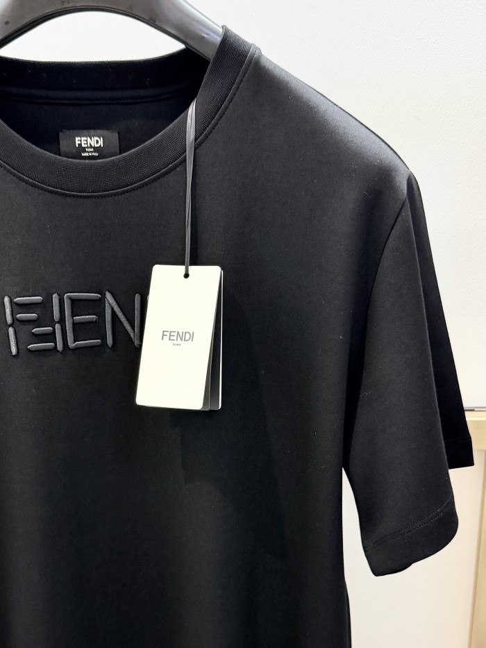 Fendi FF Selleria TEE FZTX6026