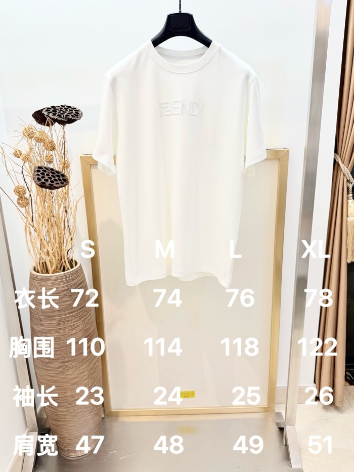 Fendi FF Selleria TEE FZTX6026