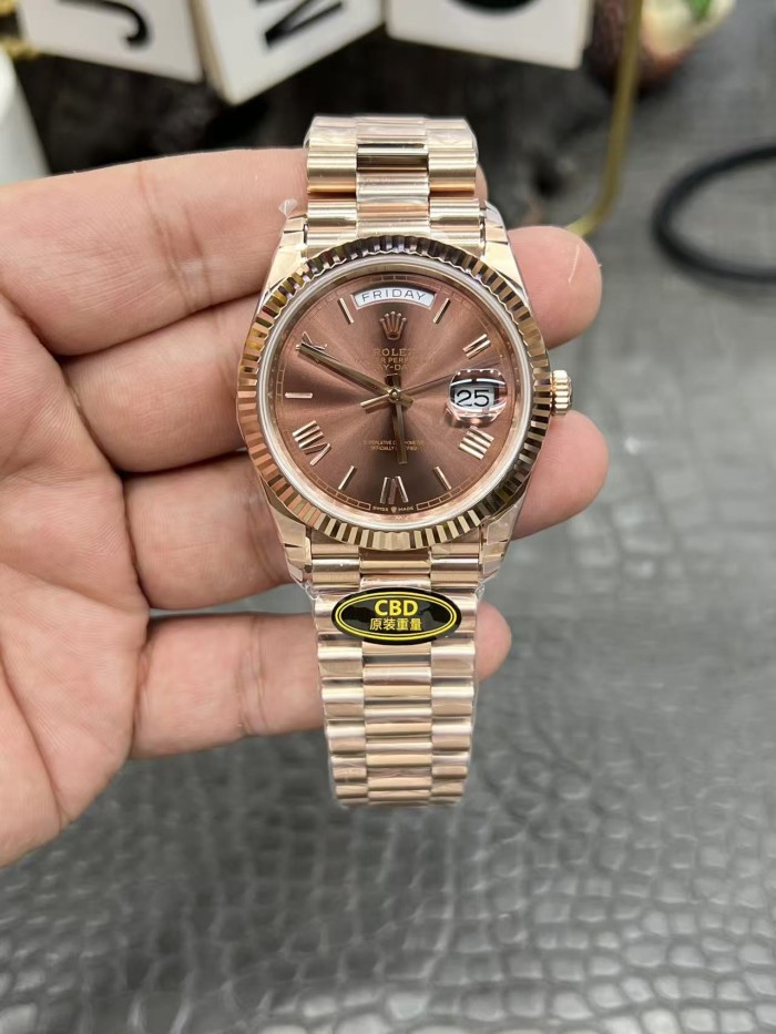 ROLEX OysterPerpetual Day-Date 40MM Watch FZSB036