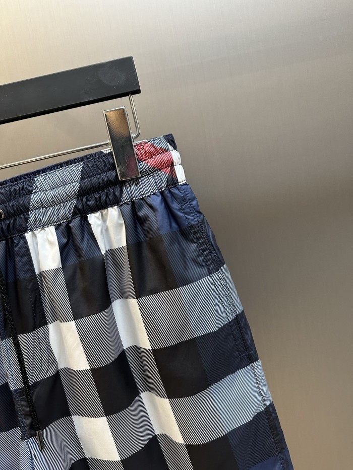 Burberry Check Swim Shorts FZKZ1858