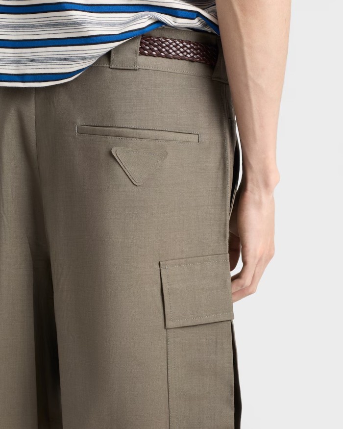 Prada Shorts FZKZ1857