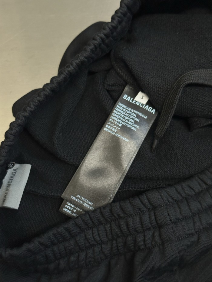 Balenciaga TECHWEAR Shorts FZKZ1860