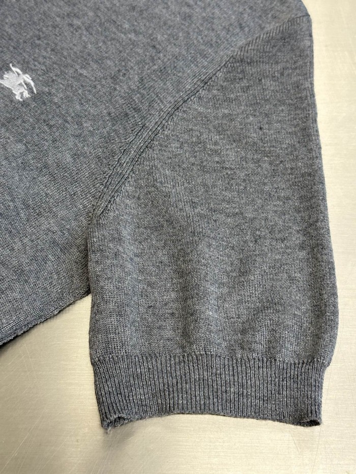 Burberry Cashmere Top FZTX6140