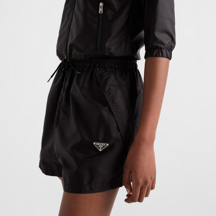 Prada Shorts FZKZ1902