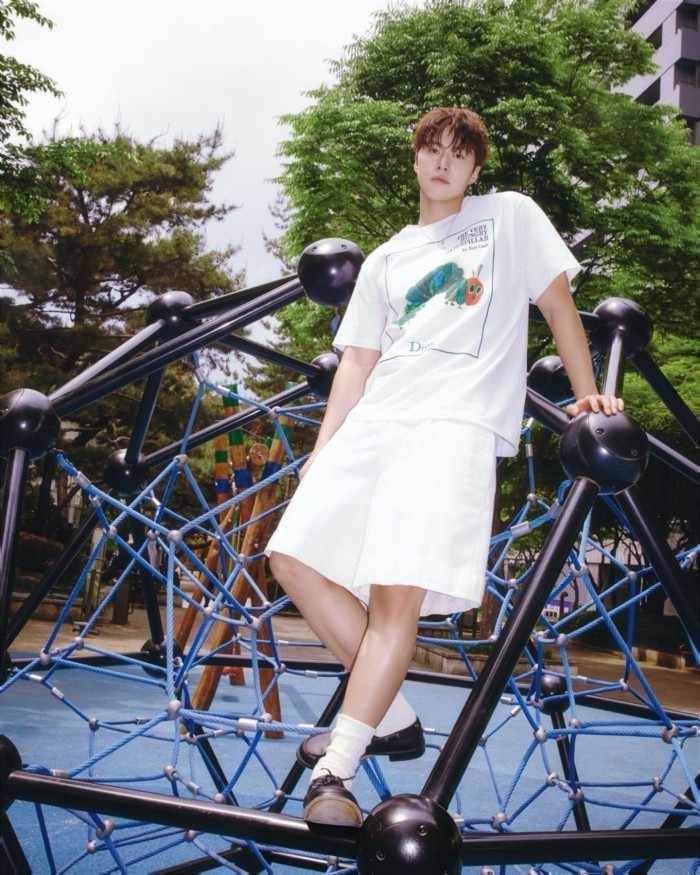 DIOR Book Cover tee FZTX6186