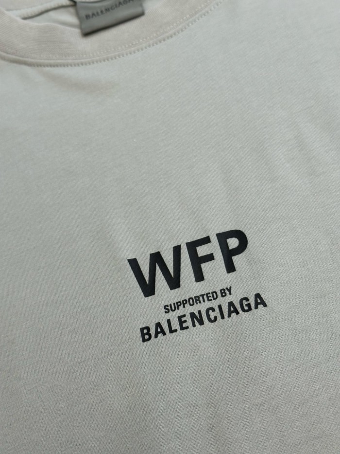 BALENCIAGA WFP World Food Program Tee FZTX6177