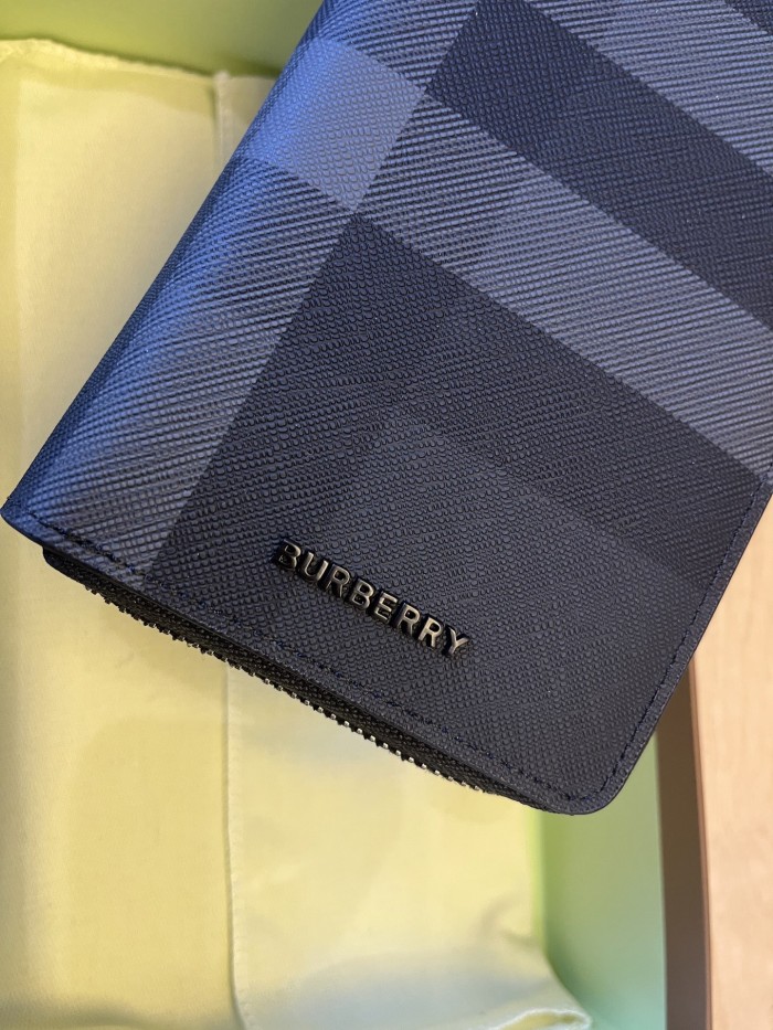 Burberry Large Check Zip Wallet FZBB234