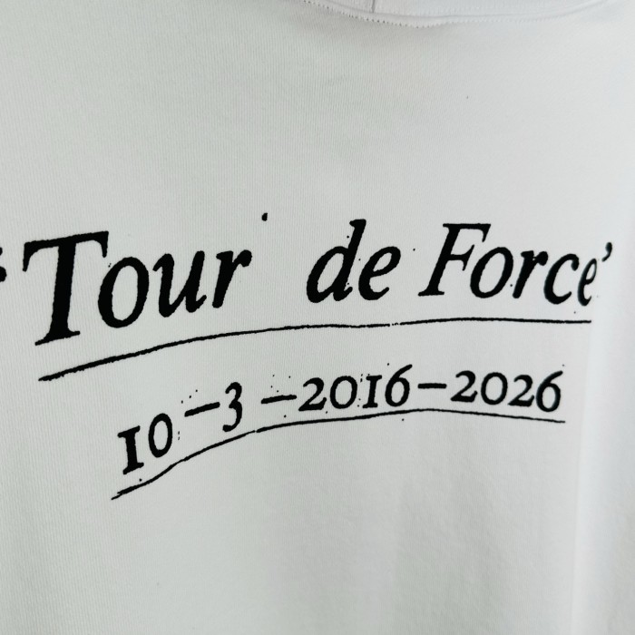 Supreme 26SS Paris 10th Anniversary Box Logo Hooded Sweatshirt FZWY2062