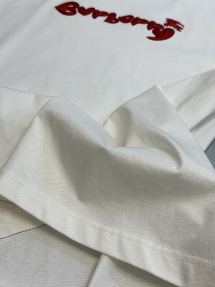 Burberry T-shirt FZTX6322