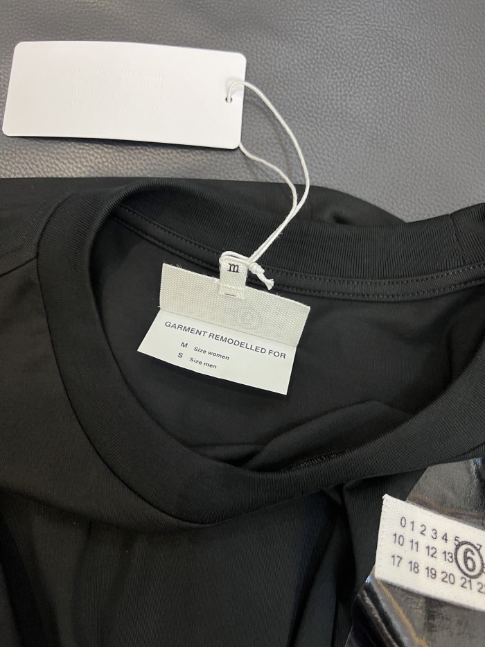 Maison Margiela MM6 Tee FZTX6330