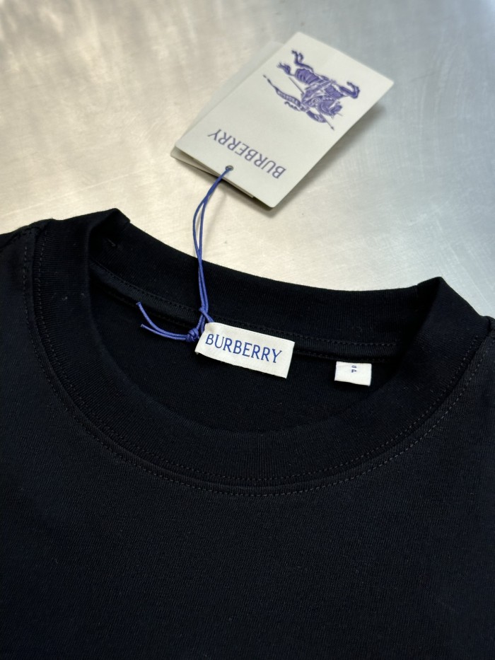 Burberry T-shirt FZTX6322
