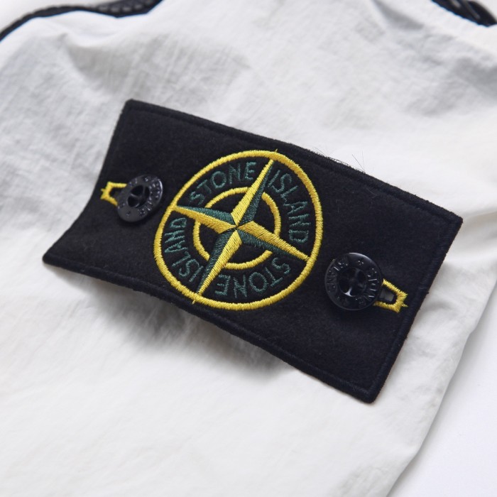 STONE ISLAND SHORTS FZKZ1953